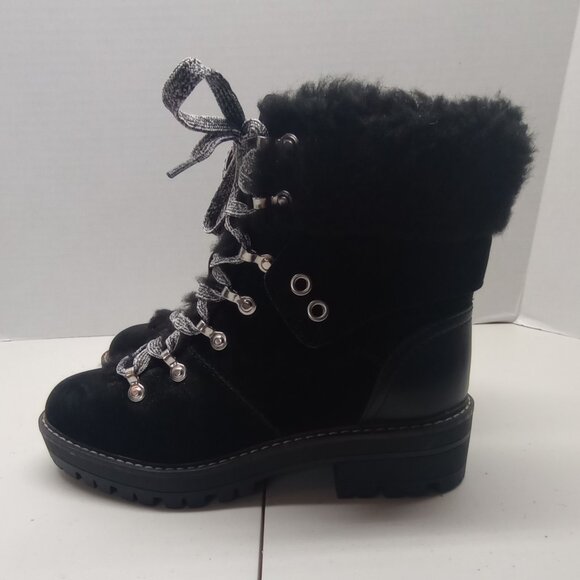 Time and True Faux Fur Winter Hiking Boots Size 6 Cozy Streetwear Vibes - Picture 1 of 8